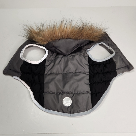 Simply Wag Puffy Dog Coat Small Faux Fur Hood Snapback Reflective Harness Hole - Picture 6 of 15